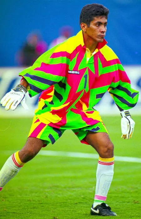 Jorge Campos en un partido con la Selección Mexicana en el Mundial de USA 1994