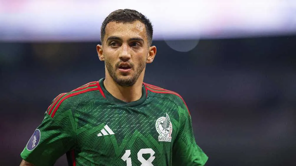 MEXSPORT Luis Chávez en un partido del Tri