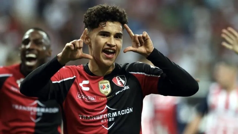 Jeremy Márquez celebra gol con Atlas