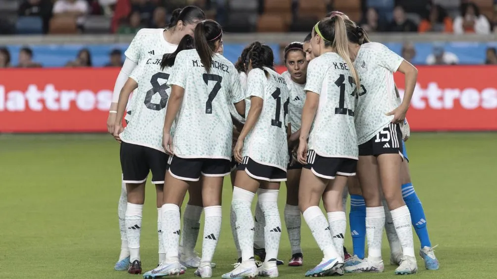 TWITTER: @Miseleccionfem El Tri Femenil previo al encuentro contra el Houston Dash