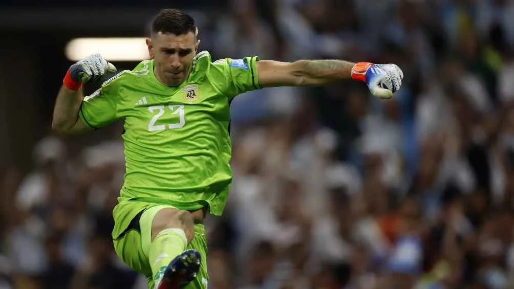 MEXSPORT Dibu Martínez fue indispensable en el campeonato del Mundo