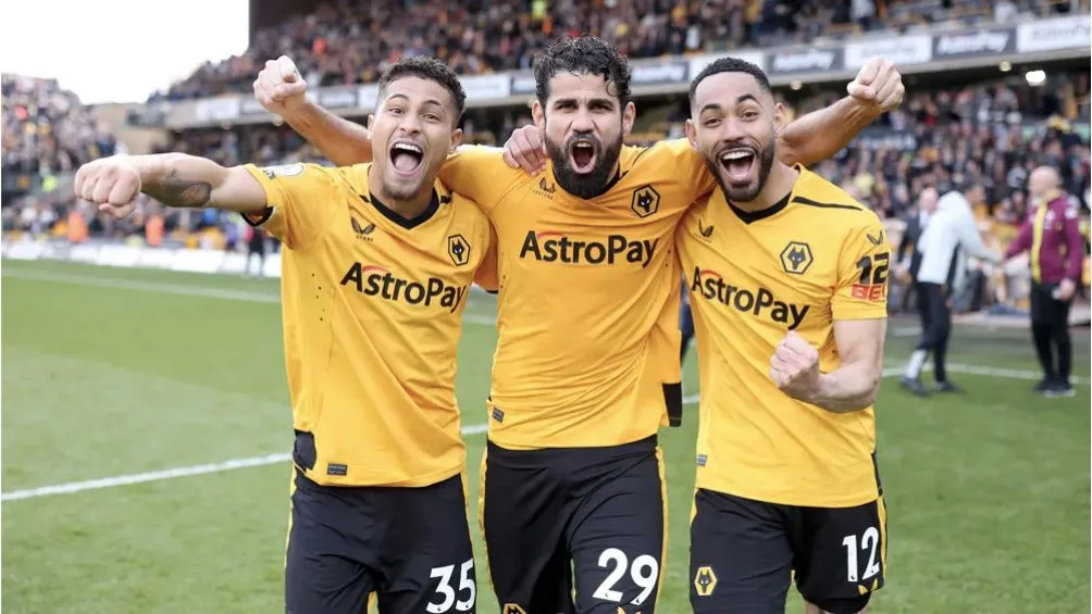 El Wolves celebra la victoria ante el Brentford