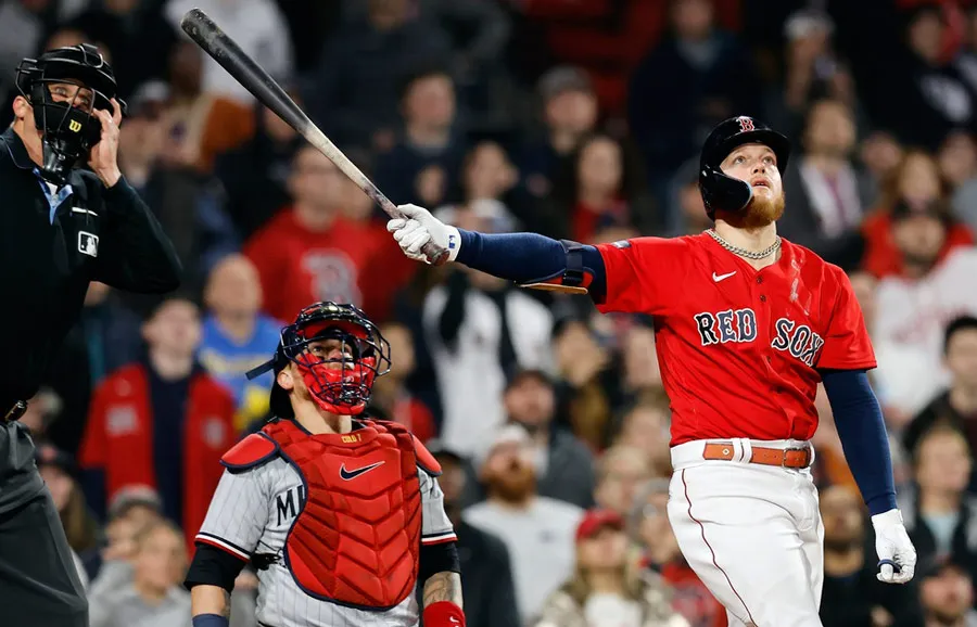 Verdugo al conectar el imparable de la victoria