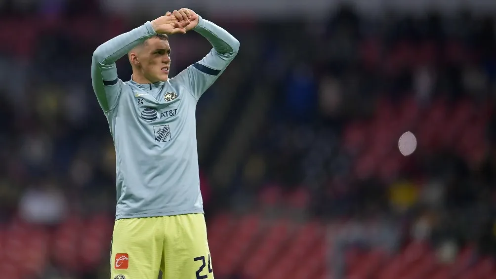 Federico Viñas en calentamiento