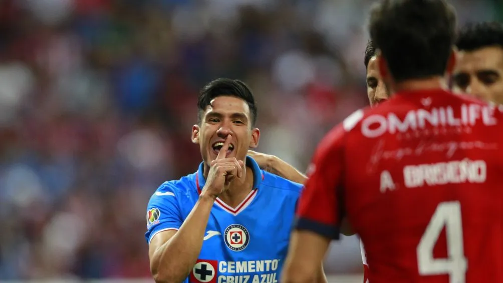 Antuna tuvo encontronazos con sus excompañeros