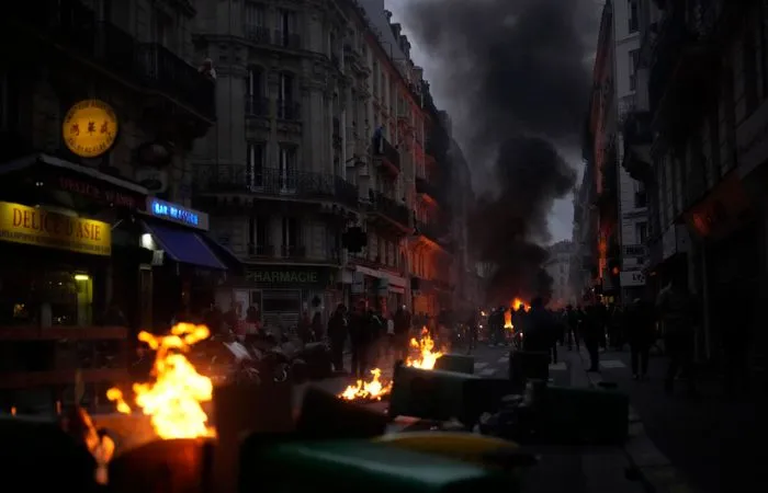 Protestas en Francia debido a la reforma al sistema de pensiones