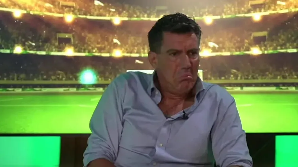 Juan Carlos Gabriel de Anda besó al Burro Van Rankin