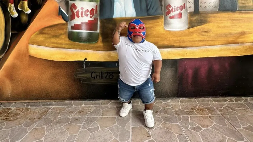 Microman durante la entrevista con RÉCORD