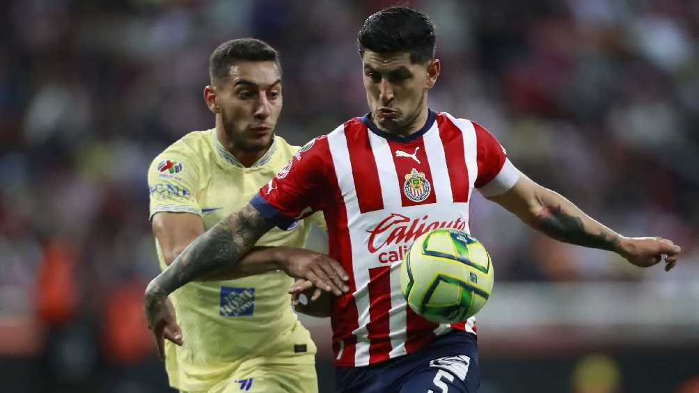 América goleó a las chivas en el Clásico Nacional