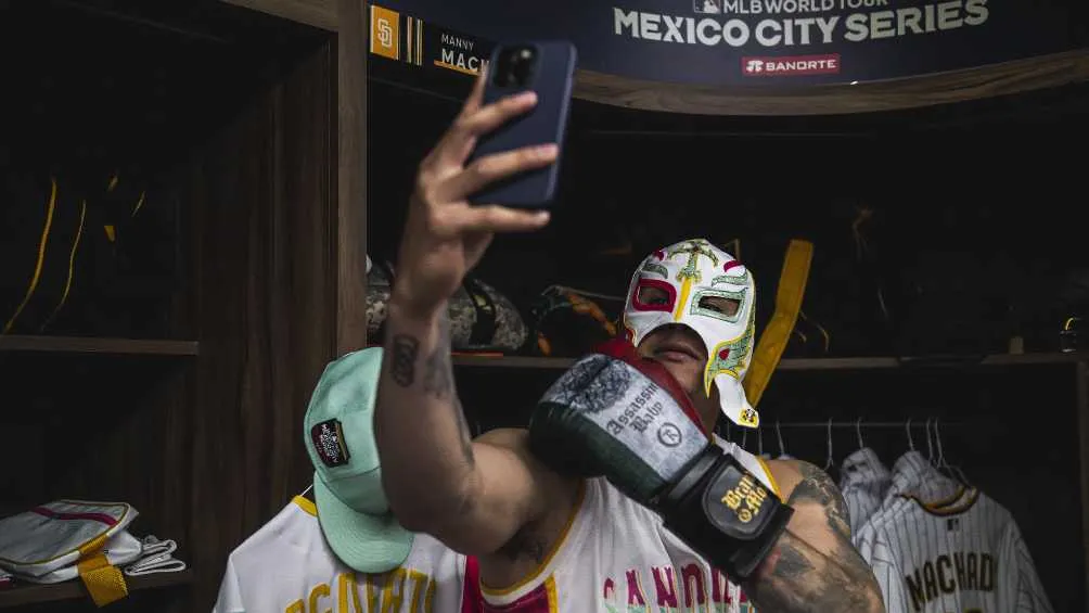 TWITTER @Padres Los jugadores de los Padres disfrutan de la Cultura mexicana