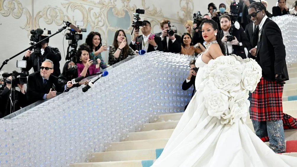 Rihanna estuvo en el MET Gala