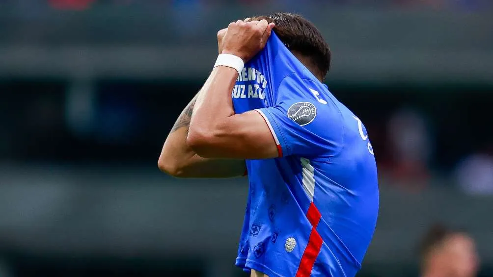 Cruz Azul no pudo abrir el marcador