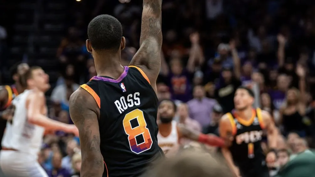 TWITTER: @Suns Los Suns vencieron a Denver en un partido muy apretado