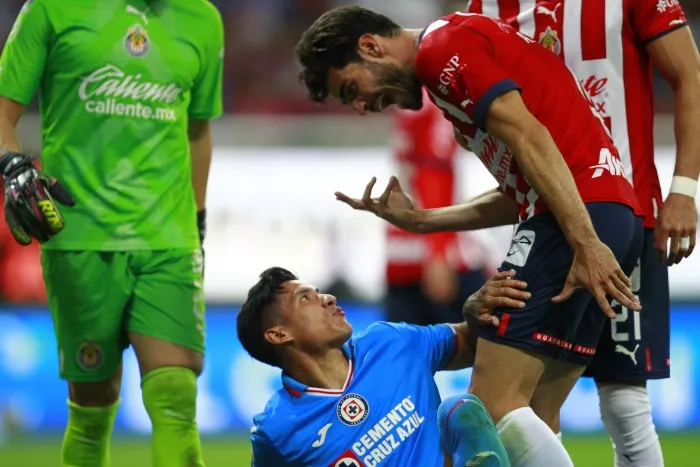 MEXSPORT Briseño encara a Uriel Antuna