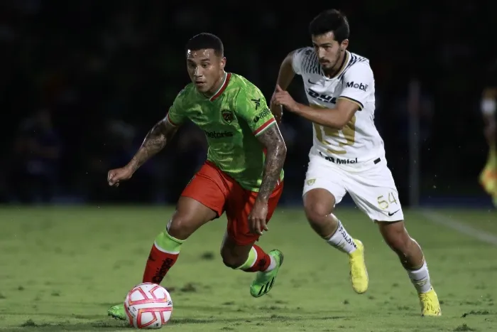 MEXSPORT Machís en un juego vs Pumas