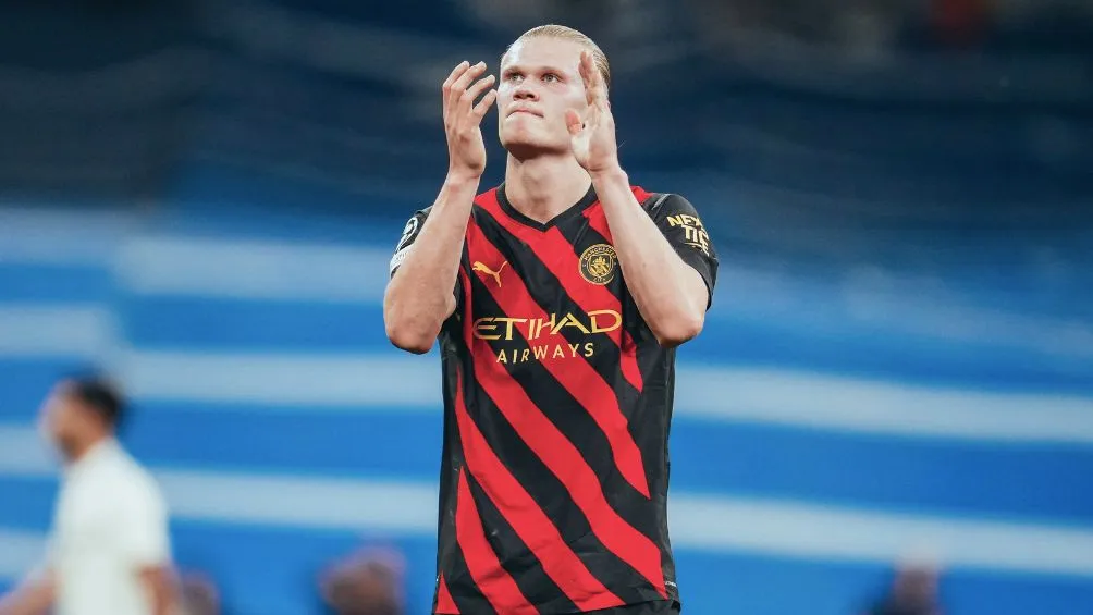 Haaland se despide de los aficionados que viajaron al Bernabéu