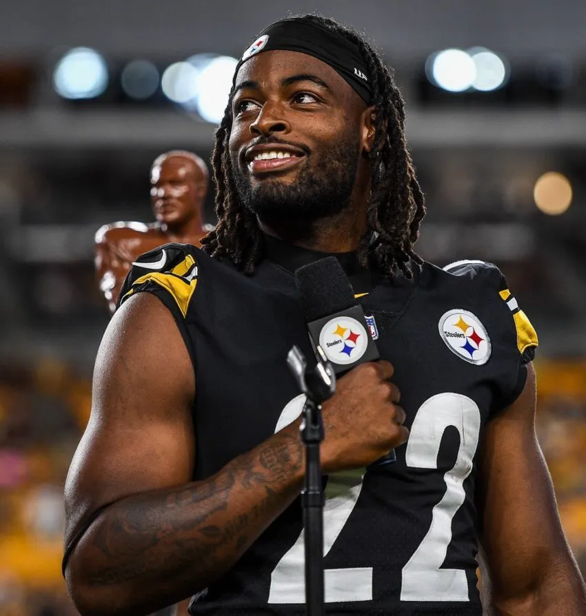 INSTAGRAM: @najee_harris Najee Harris, corredor estrella de los Steelers