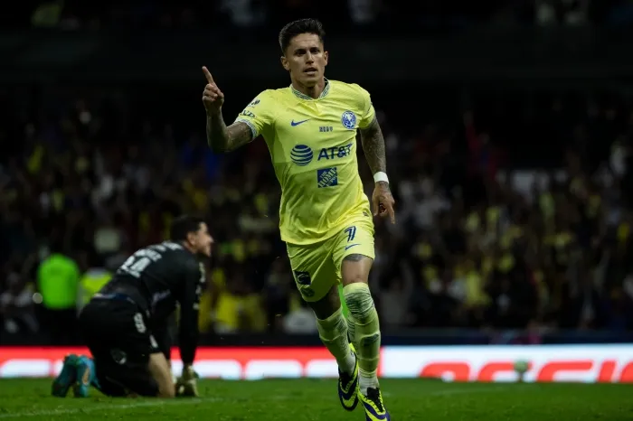 Brian Rodríguez anotó el gol que aseguró la clasificación