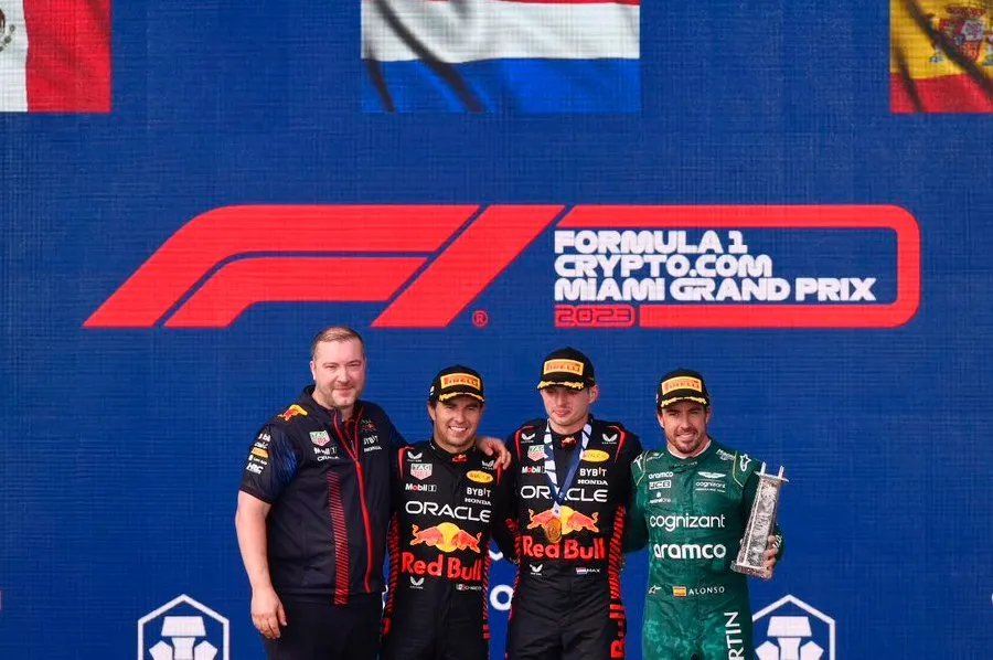 Pérez en su podio más reciente en el GP de Miami