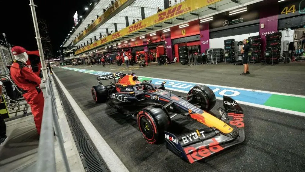 El RB19 en las pruebas de Bahrain