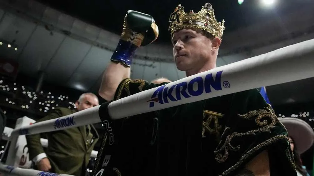 Canelo es el campeón indiscutible en 168 libras