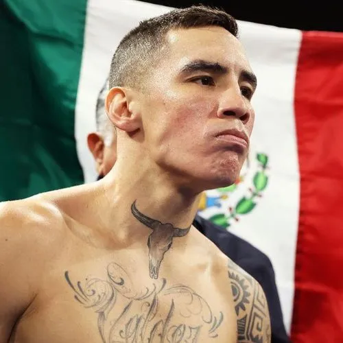 INSTAGRAM: @oscarvaldez56 Óscar Valdez previo a su combate con Adam López