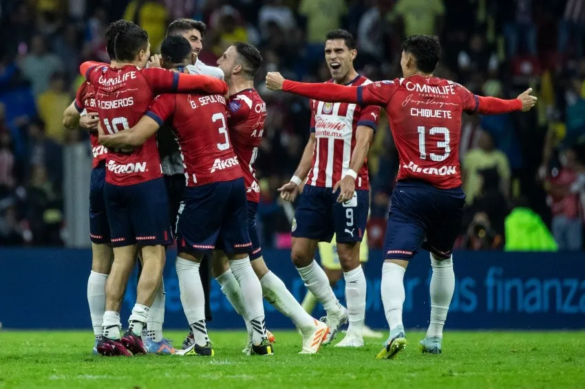 Chivas celebrando su pase a la Final