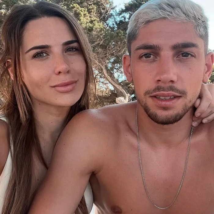 Federico Valverde y su esposa en sus vacaciones