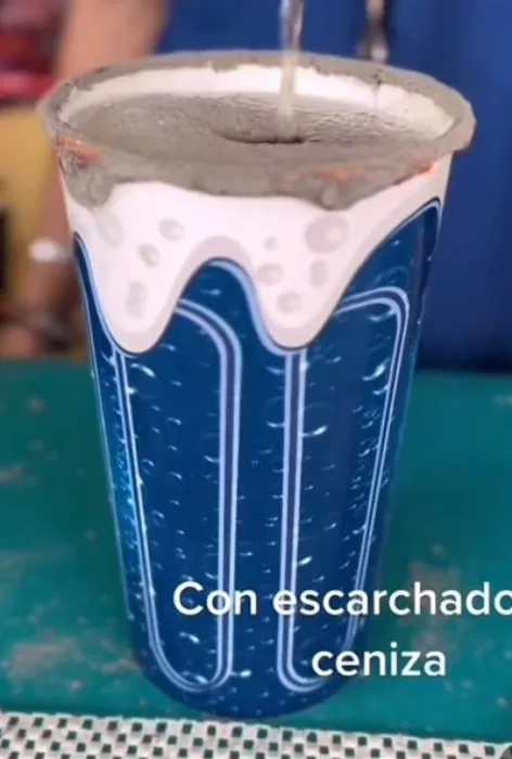 La nueva &quot;Popochela&quot; con escarchado de ceniza