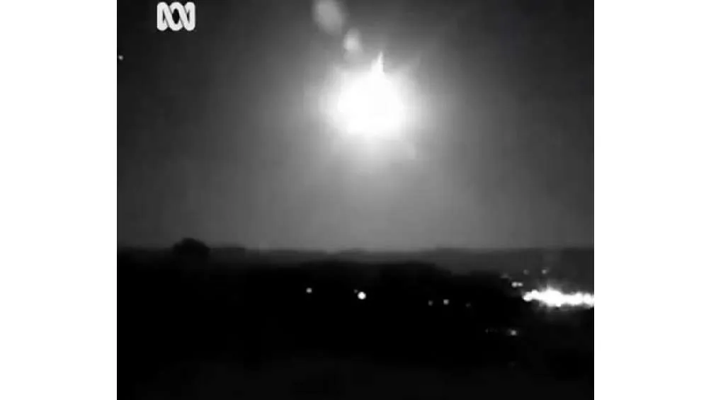 El meteorito genero una gran luz en el cielo