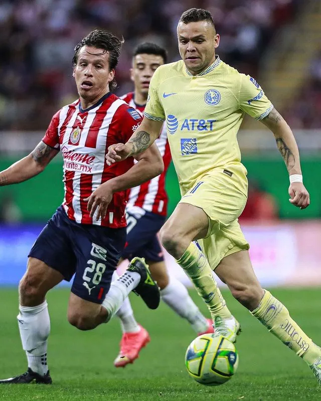 INSTAGRAM: @jona_rodriguez21 'Cabecita' Rodríguez frente a Chivas