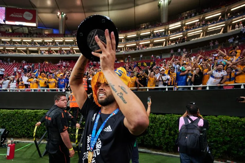 Carioca, Campeón del CL23 con Tigres