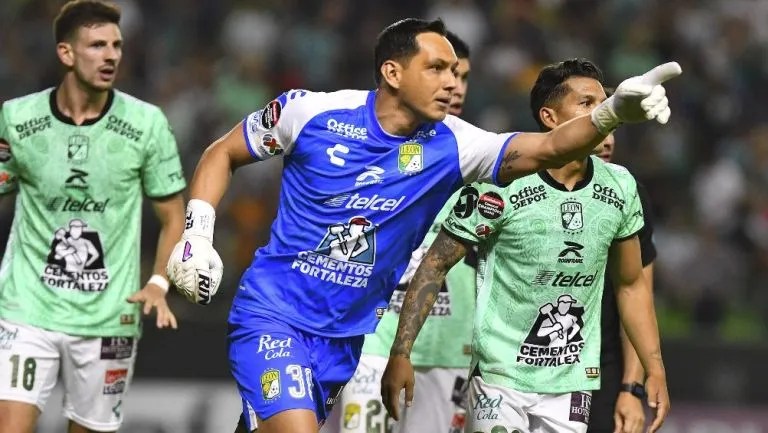 León quiere sacar en casa la victoria