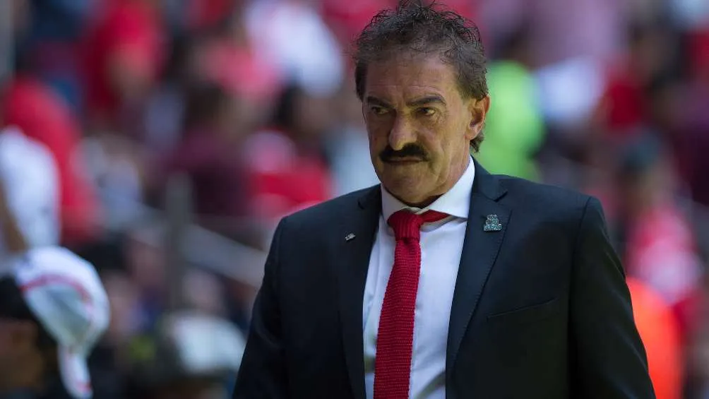 La Volpe no le cierra las puertas al América