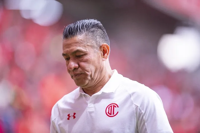 Ignacio Ambriz durante el Toluca vs Tigres