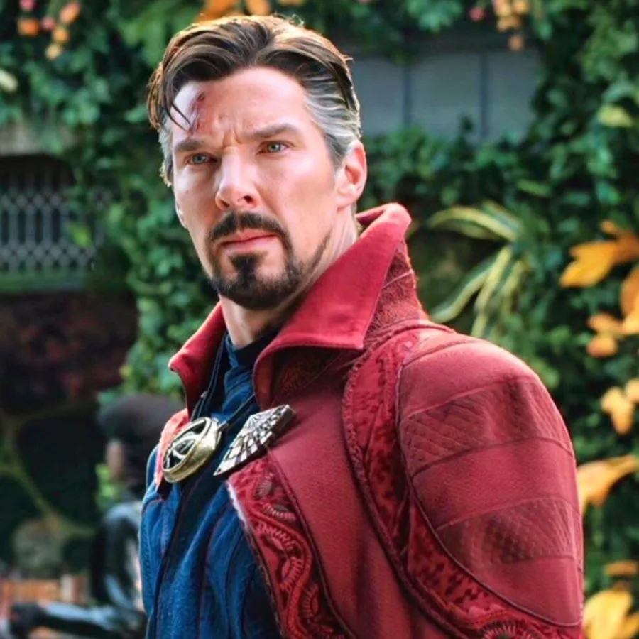 Benedict Cumberbatch como Dr. Strange