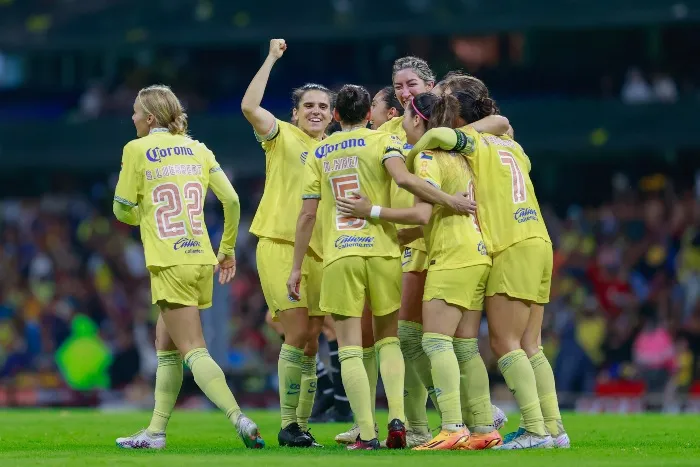 América festeja gol de Kaci