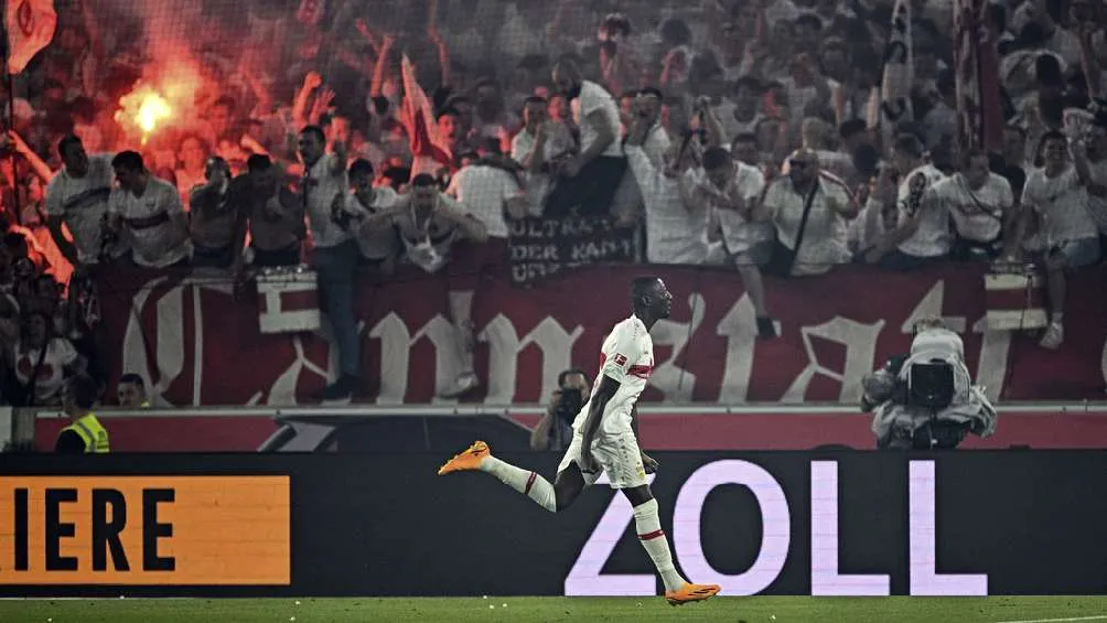 Los Rojos evitaron el descenso