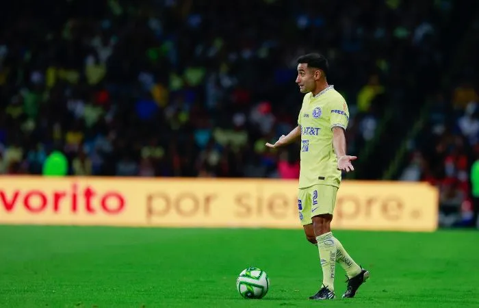 Luis Fuentes con el América