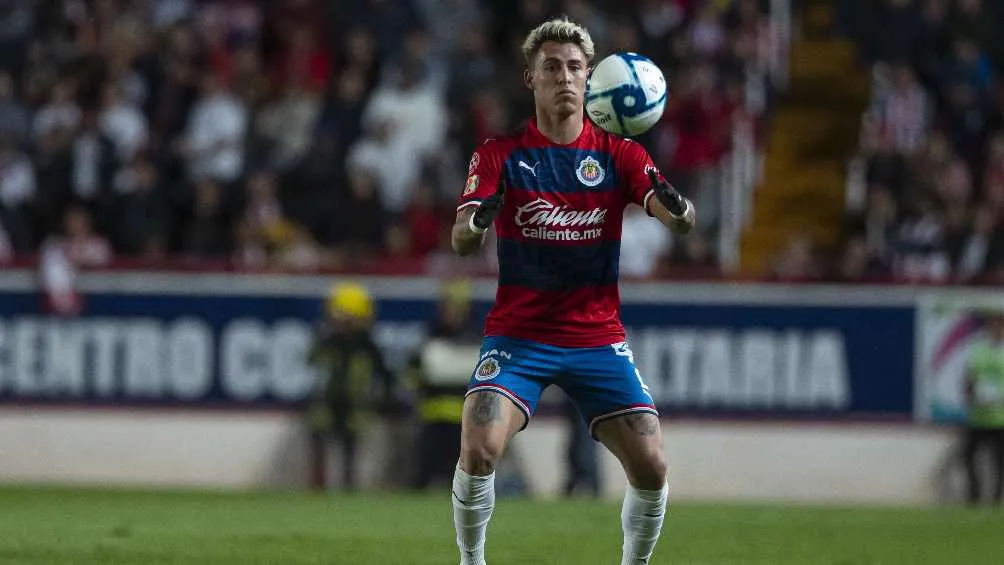 Calderón podría salir de Chivas