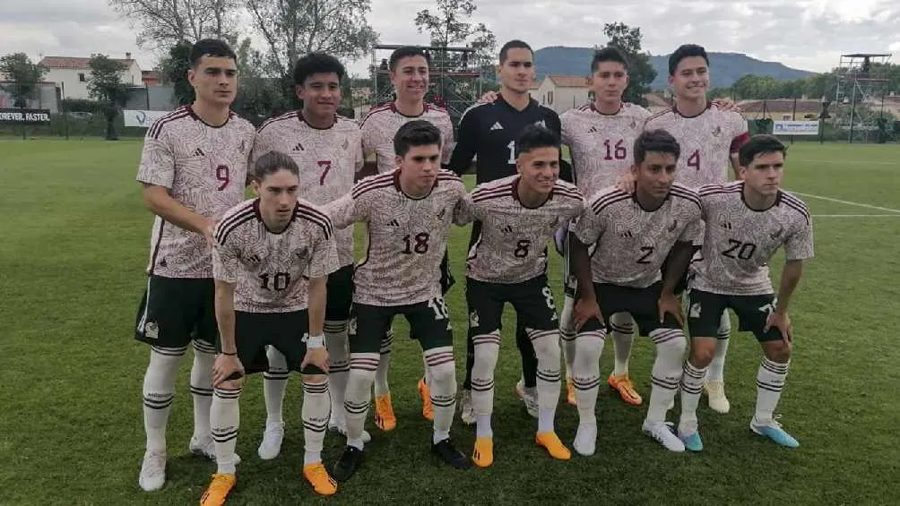 El Tri ya es primero de grupo