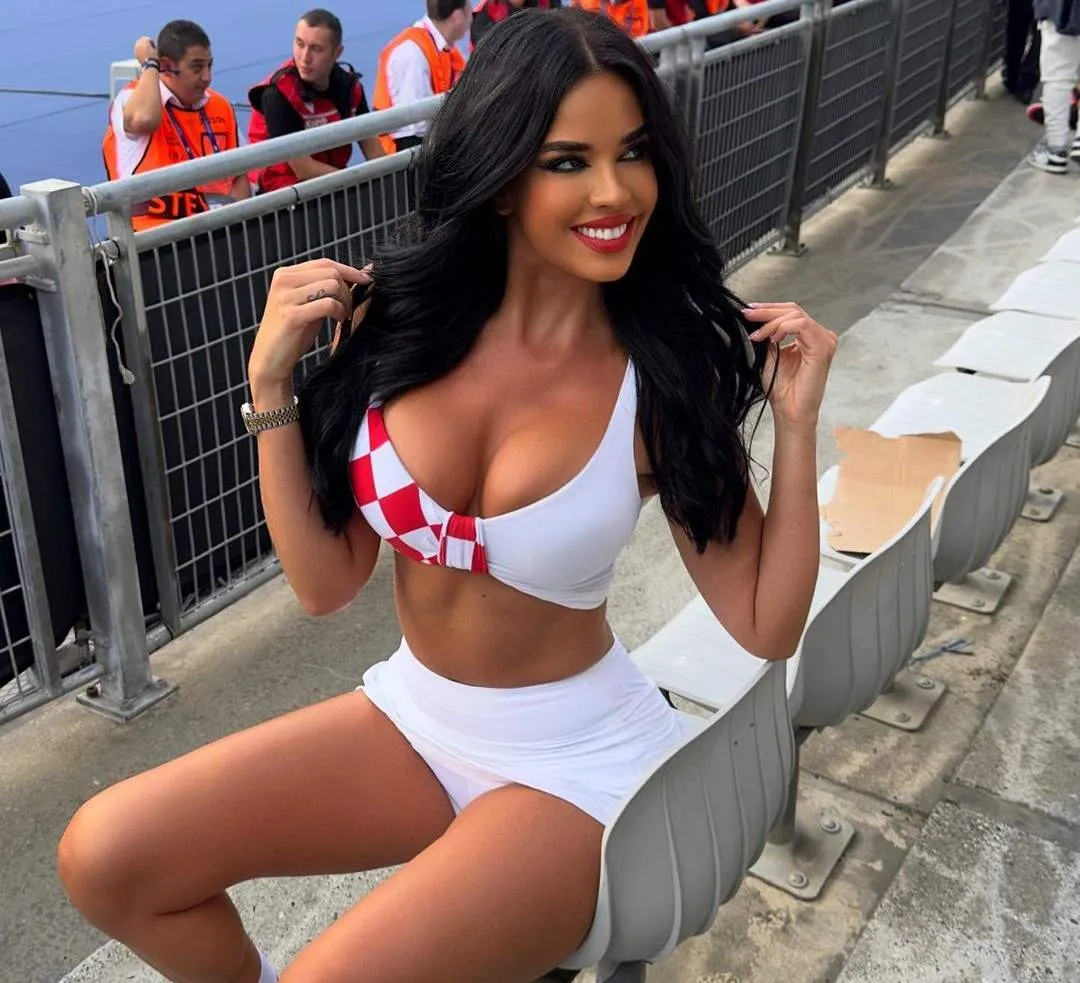 INSTAGRAM: @IvanaKnoll Ivana Knoll presente en la Final de la Champions