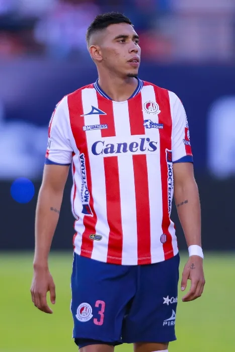 Jesús Piñuelas en partido con el San Luis