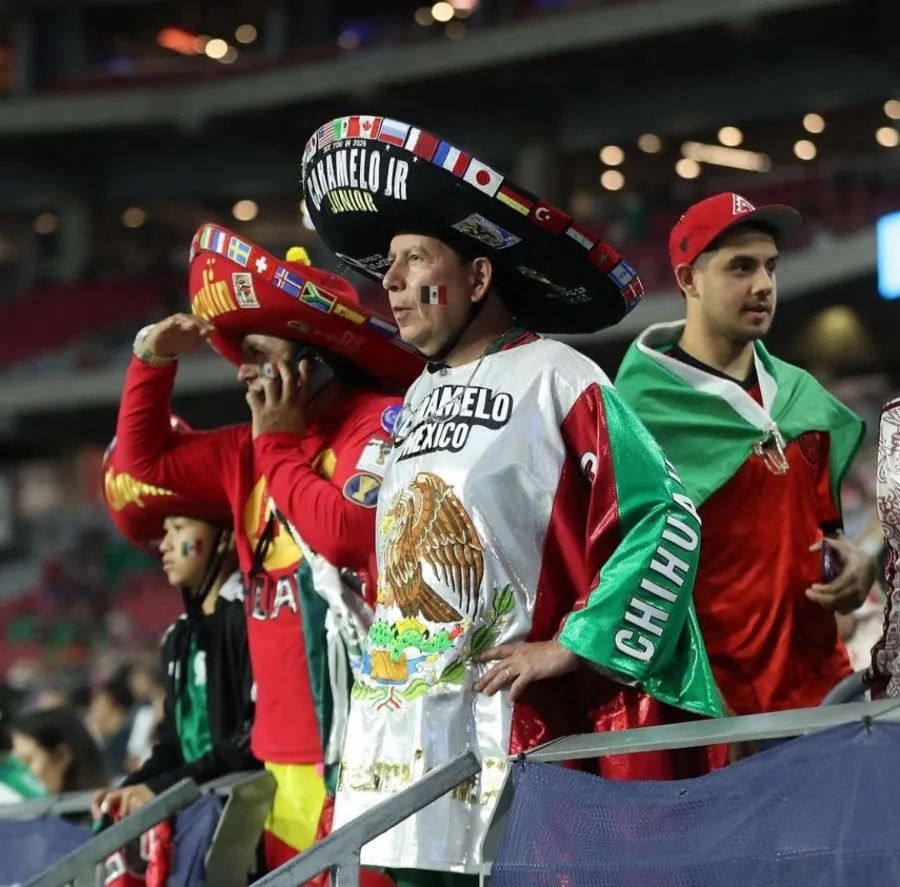 Caramelo en el State Farm en juego de México vs USA