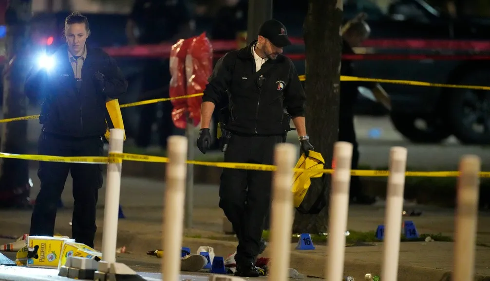 La policía continúa con las investigaciones