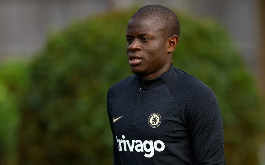 Kanté jugará en Arabia Saudita por los próximos 2 años