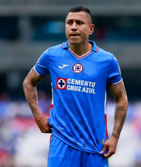 Domínguez dejó Cruz Azul tras 17 años con el equipo