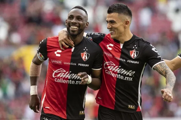 Quiñones festeja una anotación