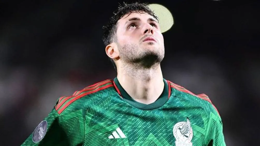 MEXSPORT Santiago Giménez con Selección Mexicana