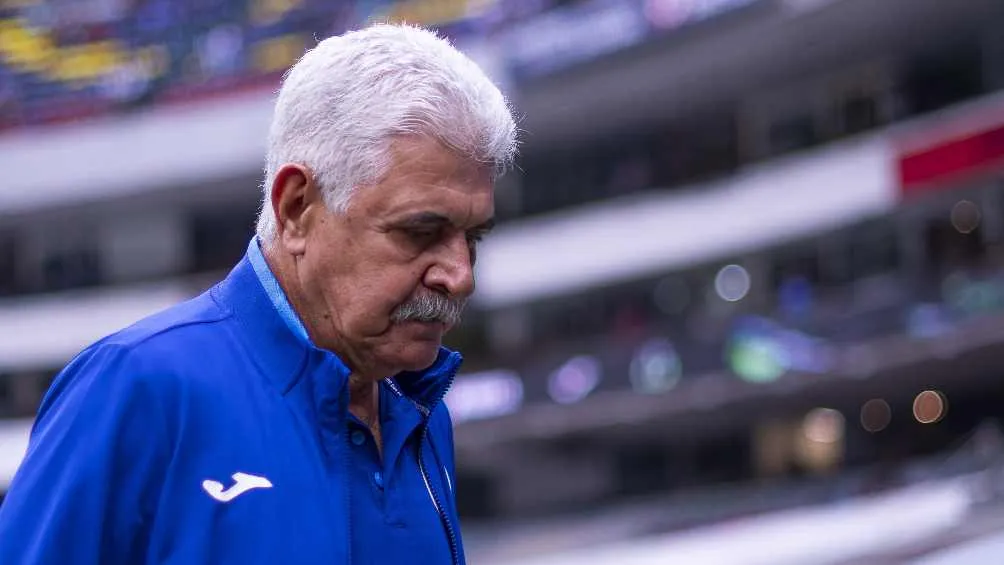 La Máquina deberá buscar otros fichajes